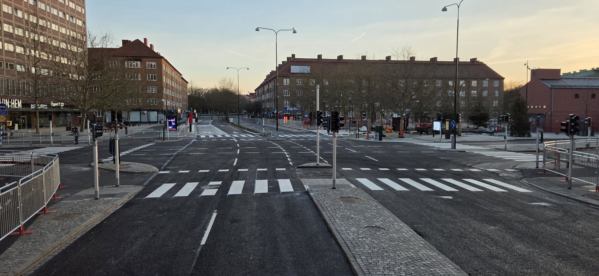 Vägmarkeringar och övergångsställen utförda av Linjeexperten